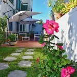 Casa Giulia Azzurra Sirena * نابولي
