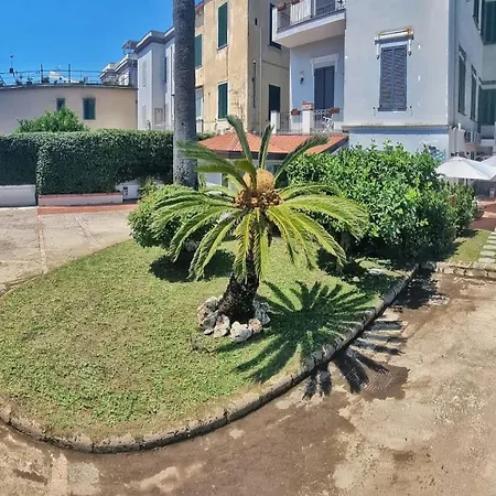 Casa Giulia Azzurra Sirena Napoli